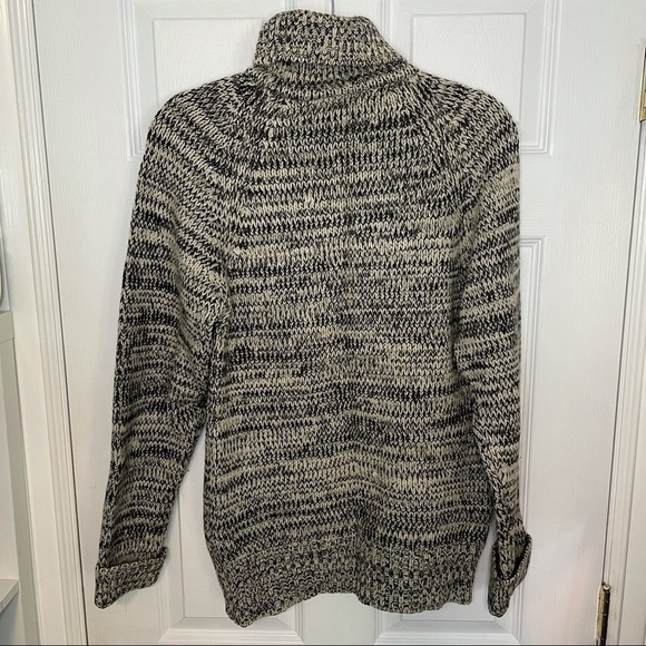 VINTAGE Campar Wool Cozy Long Knit Turtleneck Sweater Large - Picture 3 of 4